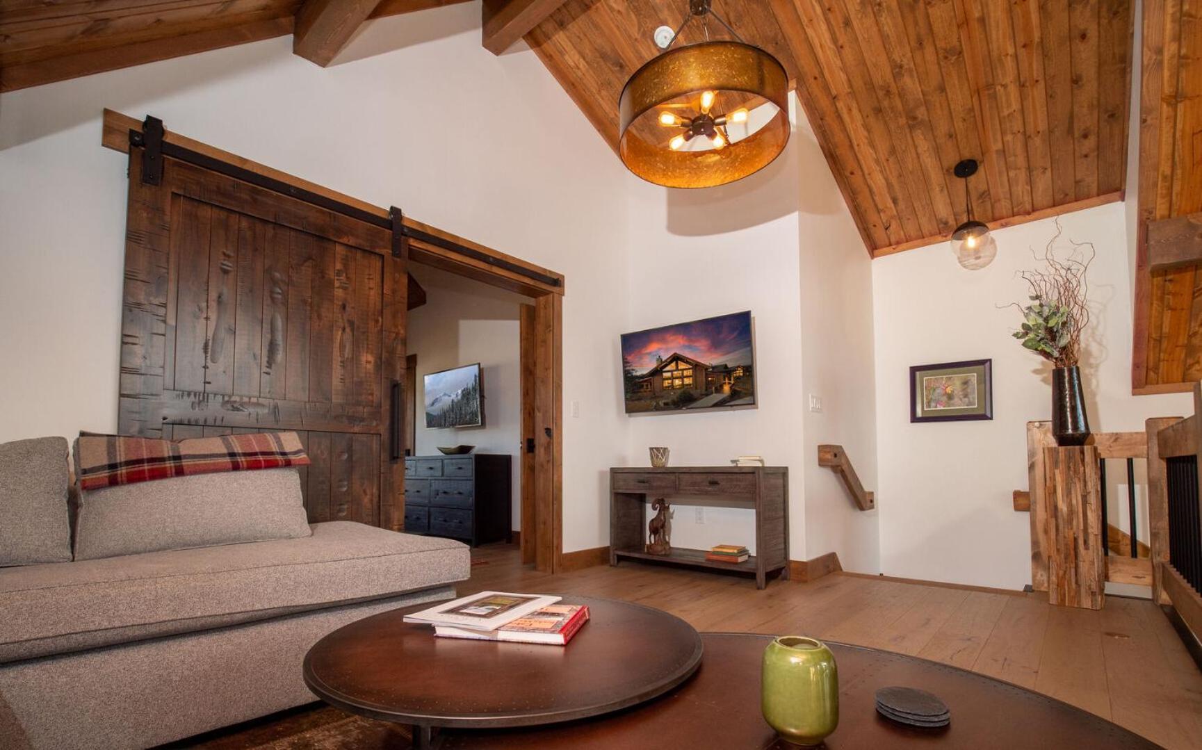 Chic Retreat Indoor Outdoor Fireplace, Private Jacuzzi, Great Location! Estes Park Habitación foto